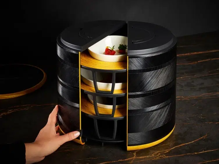 Lunchbox Take Away© stampato in 3D in resina PLA e rivestito di intarsi in paglia ©Eric Marin