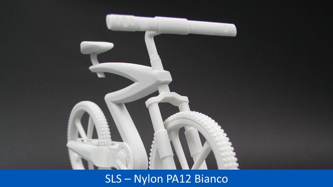 prototipo-sls-nylon-pa12-bianco